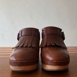 Madewell classic clogs